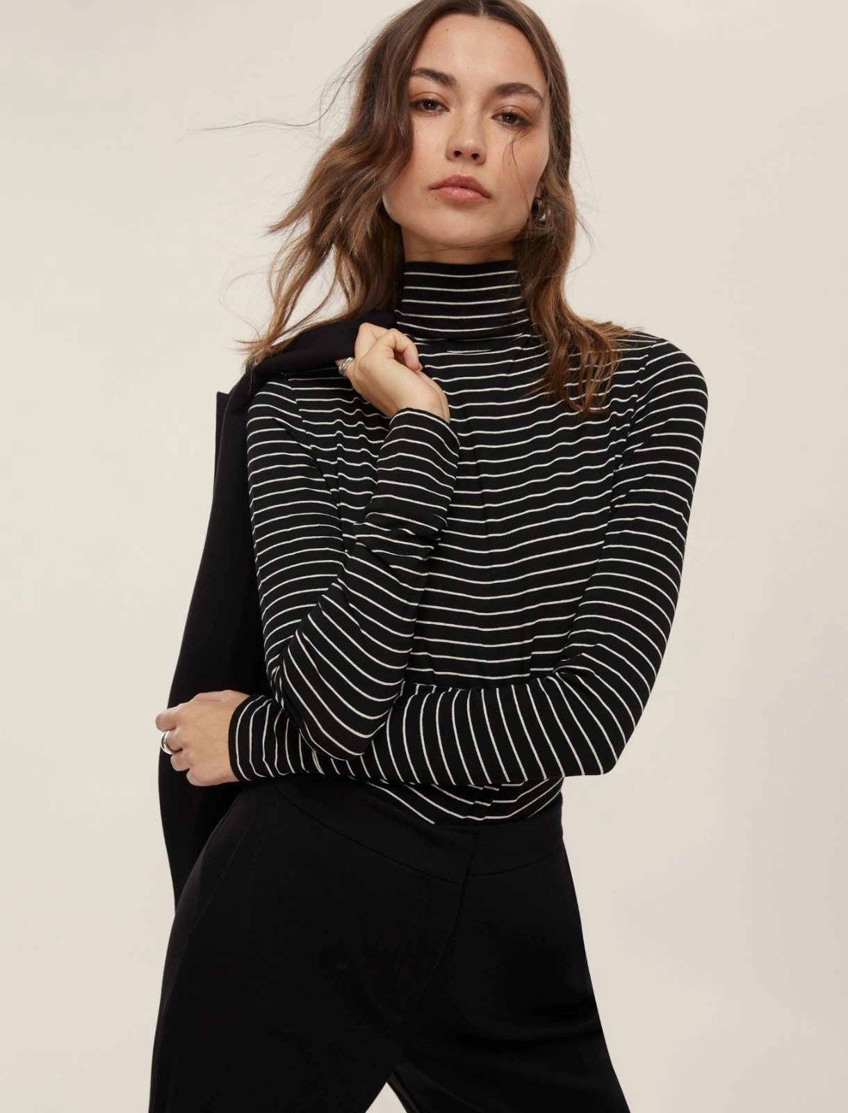 jersey de punto elástico de cuello alto - Imagen 3