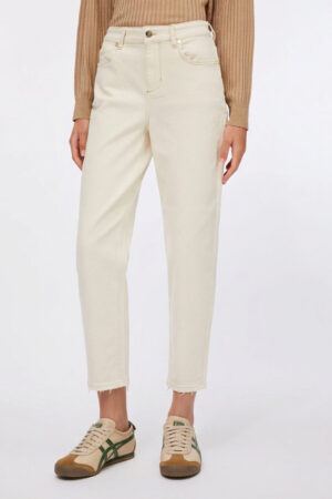 Pantal贸n carrot fit