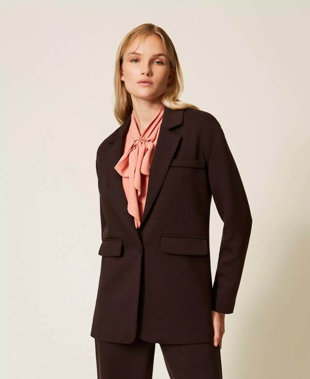 Chaqueta oversize de tejido scuba