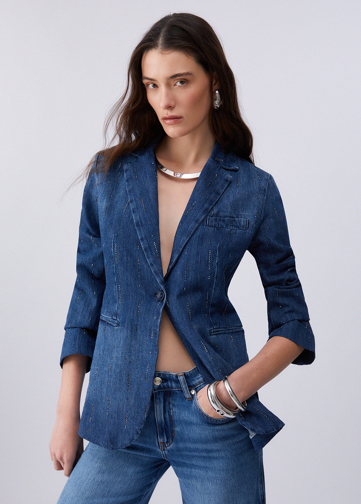 Chaqueta de tejido denim con strass
