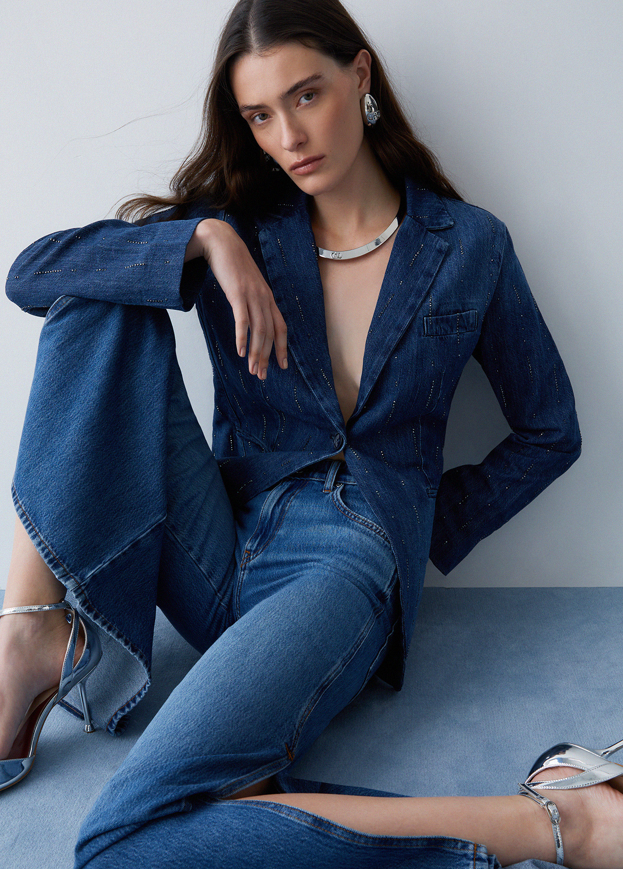 Chaqueta de tejido denim con strass - Imagen 7