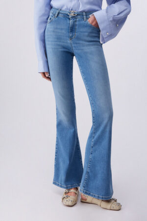 Vaqueros bootcut de talle alto
