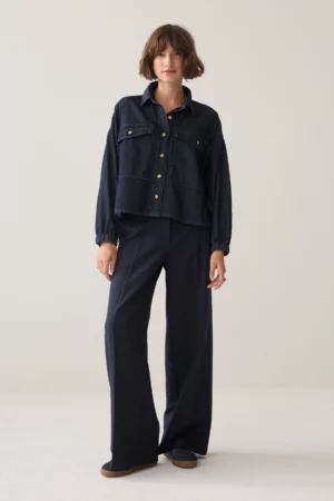 Pantalones pernera ancha