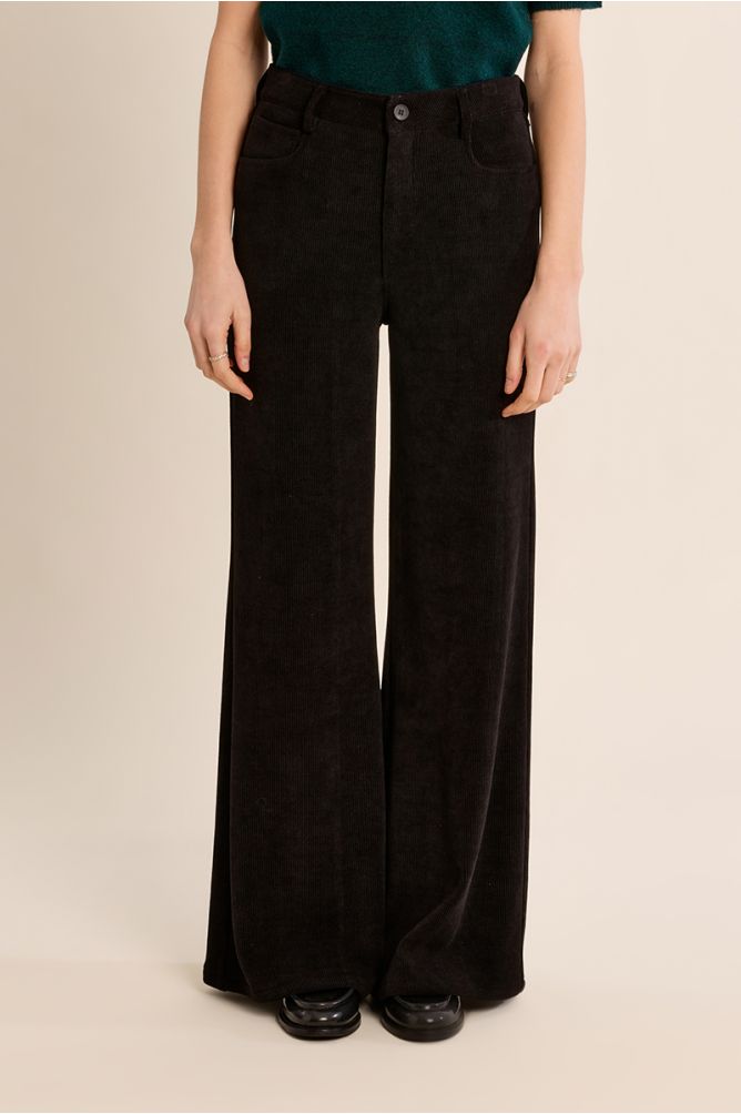 Pantalón de antelina largo acampanado - Imagen 3