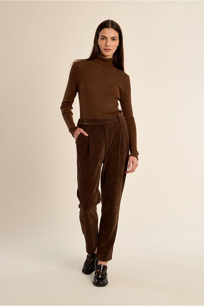Pantalón tobillero de micropana